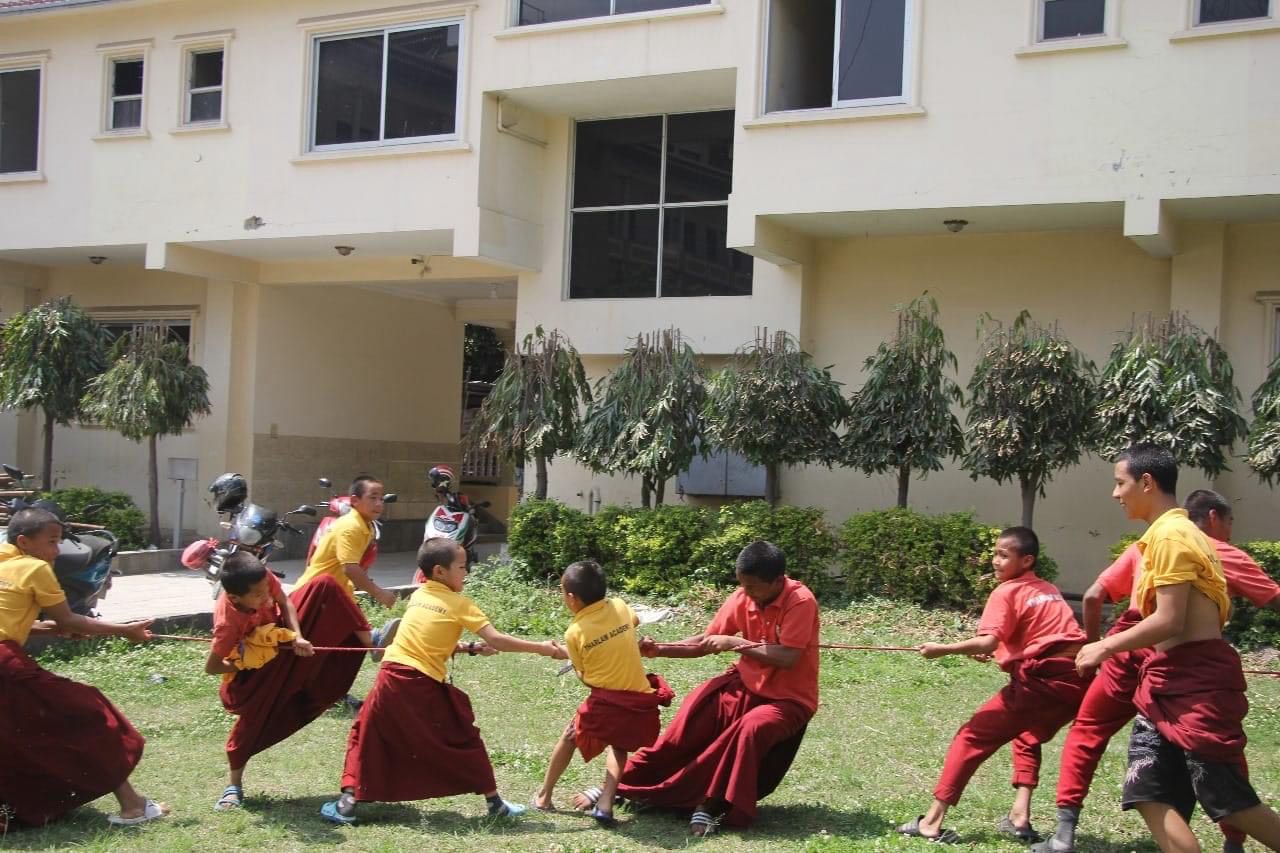 Students Play